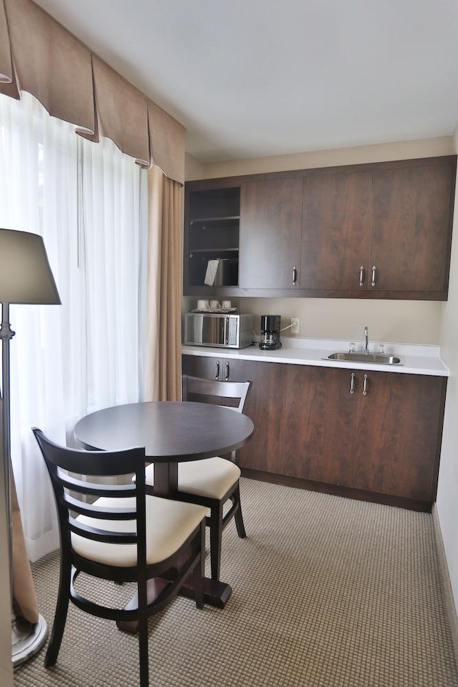 Hotel Le Versailles Saint-Sauveur Phòng bức ảnh